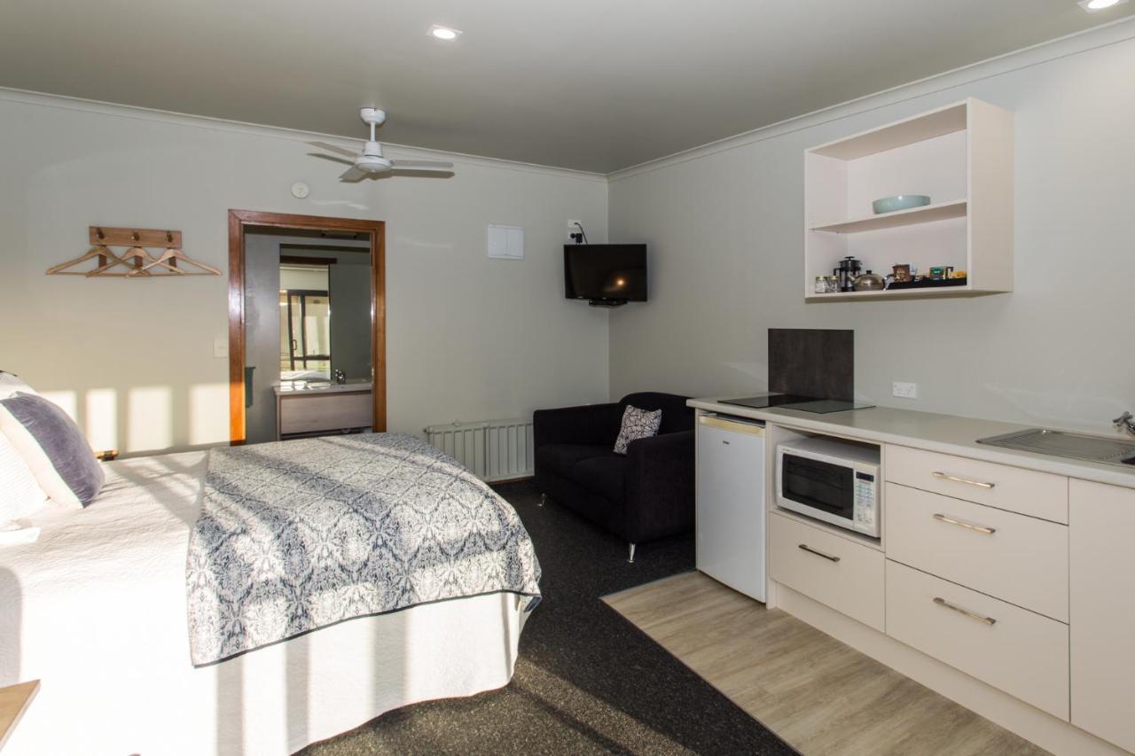 Haast Beach Motel Екстериор снимка
