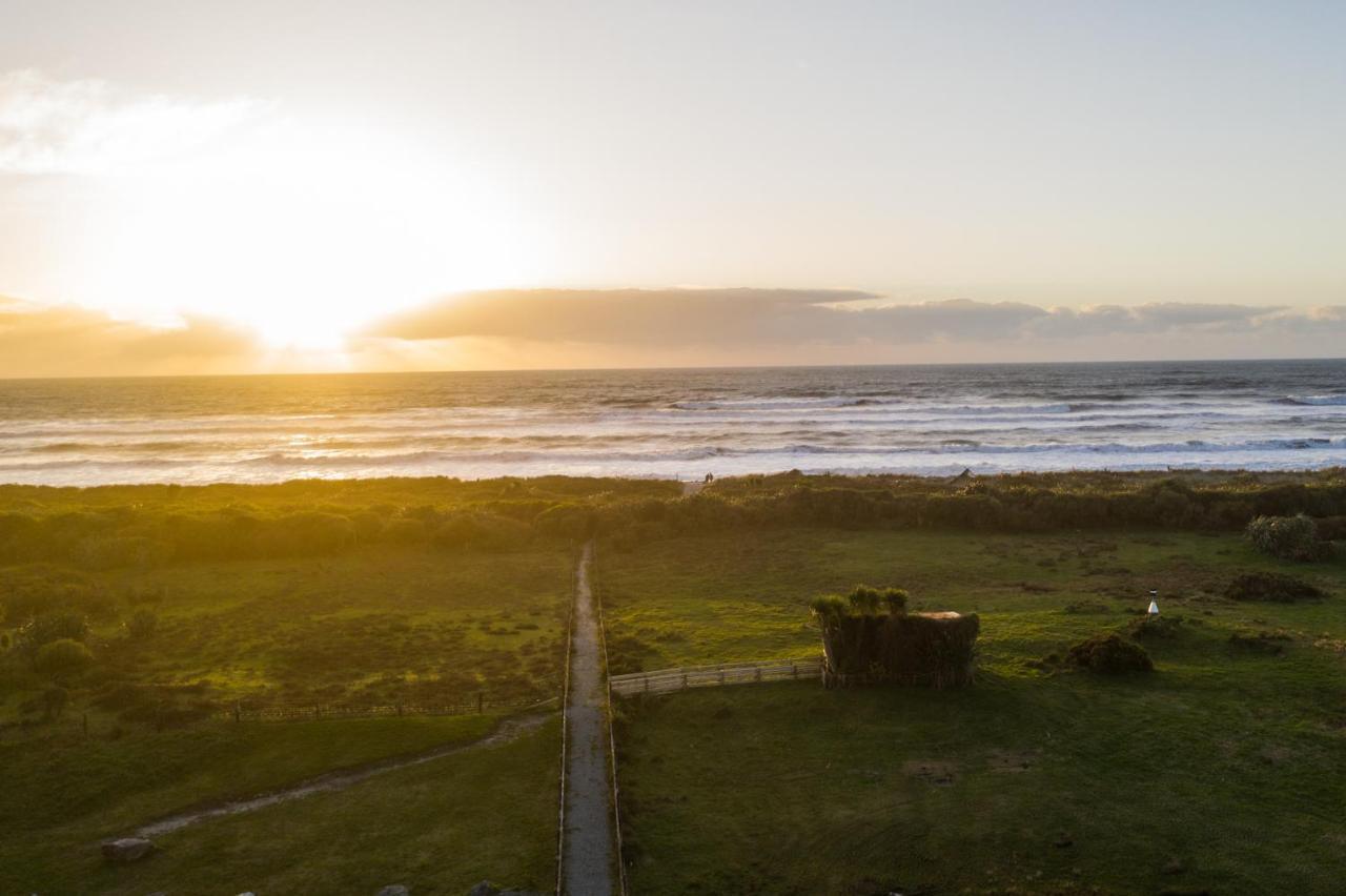 Haast Beach Motel Екстериор снимка